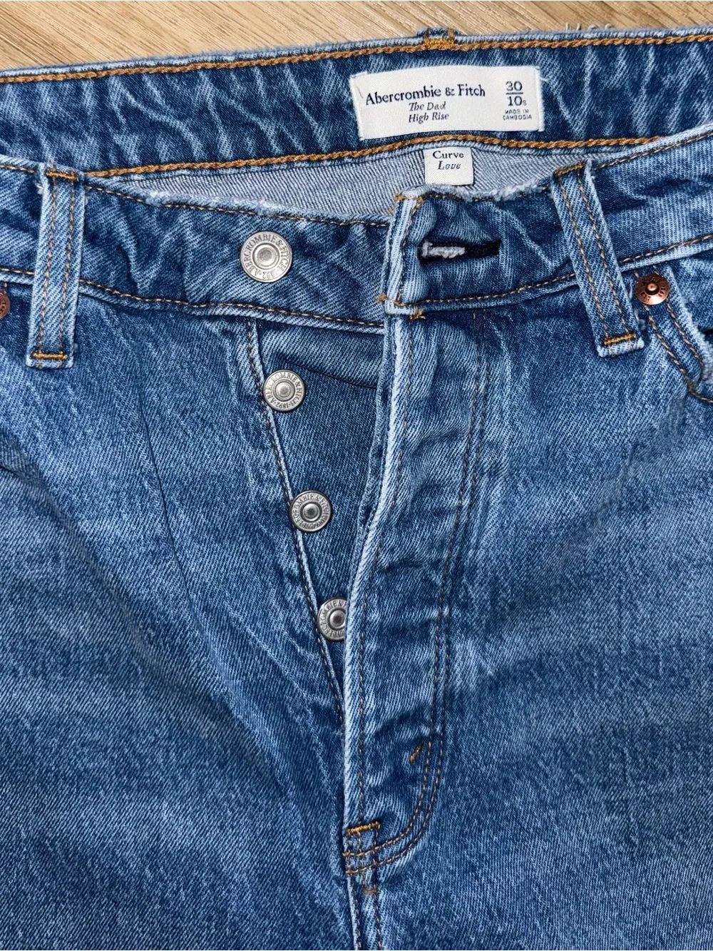 Abercrombie curve love dad jeans high-rise